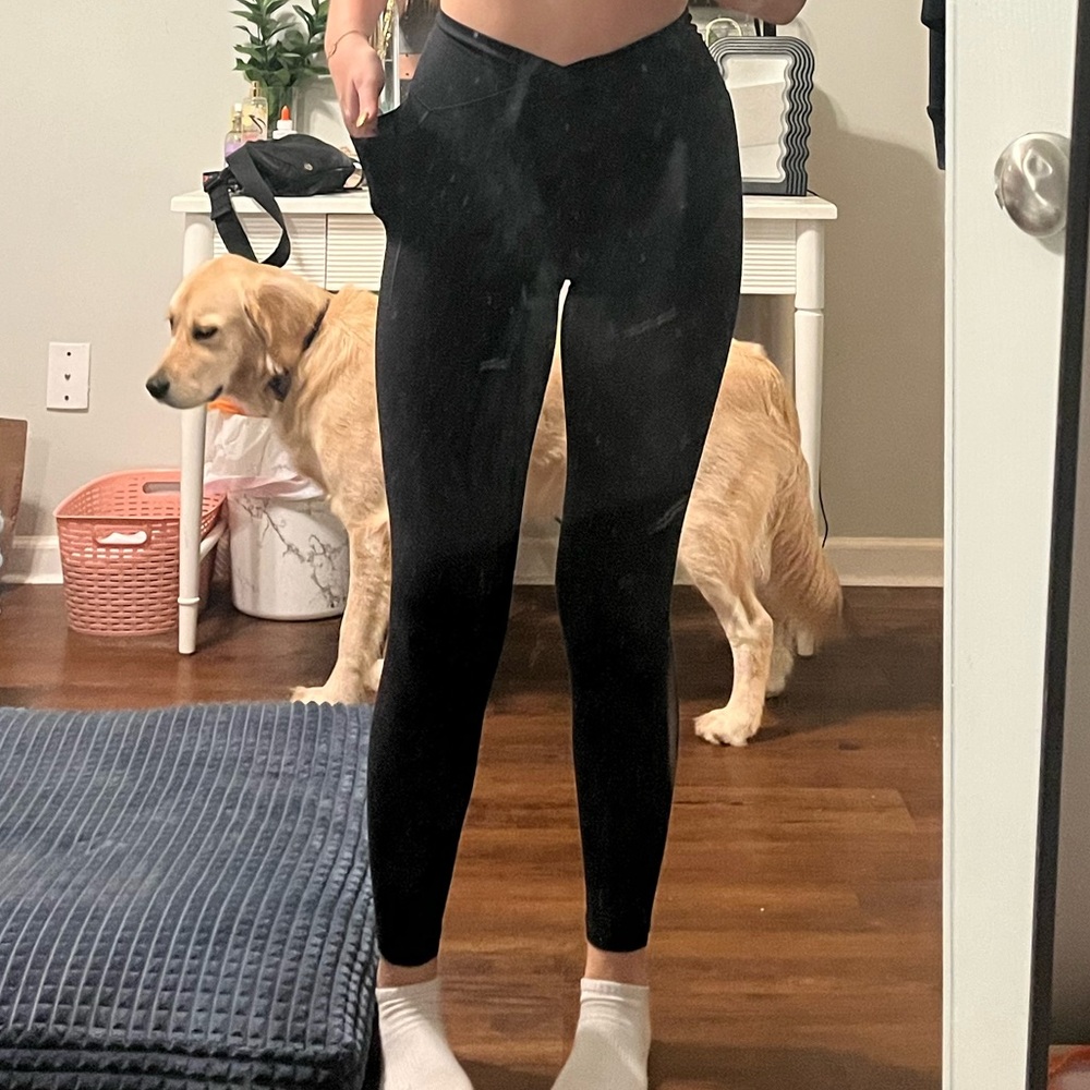 Aerie cross over leggings with pockets